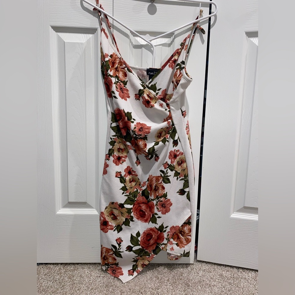Women’s Floral Dress